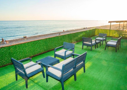 CLUB APERION BEACH 9