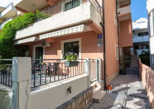 GUEST HOUSE LIDIJA 4