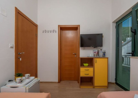 GUEST HOUSE LIDIJA 19