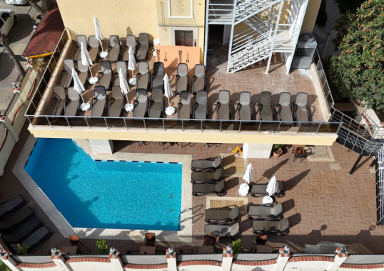 CITRUS PLAZA 12