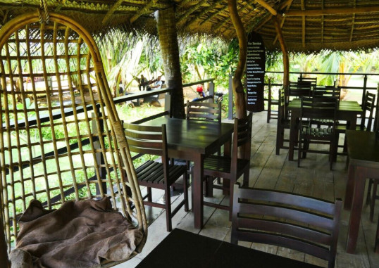 HIDEAWAY LODGE 3