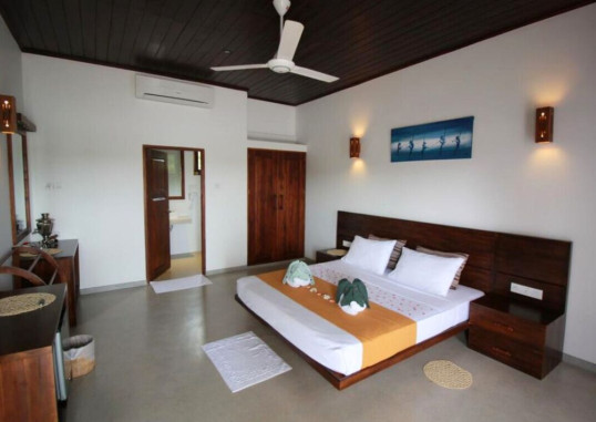 HIDEAWAY LODGE 14