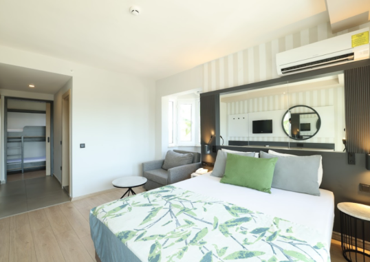 EOS BEACH RESORT 44