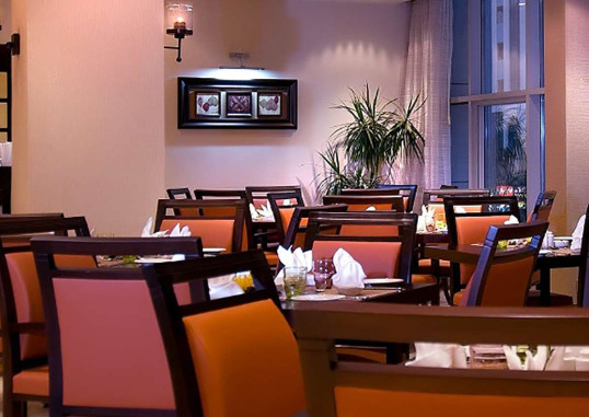 HOLIDAY INN ABU DHABI DOWNTOWN 3