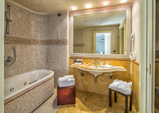 ROMANO PALACE LUXURY HOTEL 28