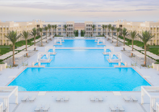 JAZ AQUAVIVA MAKADI BAY 5
