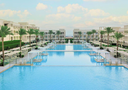 JAZ AQUAVIVA MAKADI BAY 1