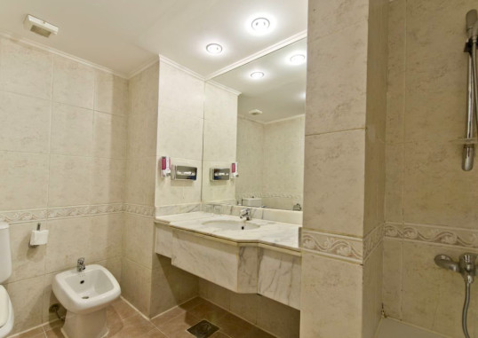 AMPHORAS RESORT 34