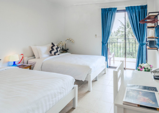 MAIKHAO HOTEL 12