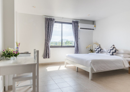 MAIKHAO HOTEL 21