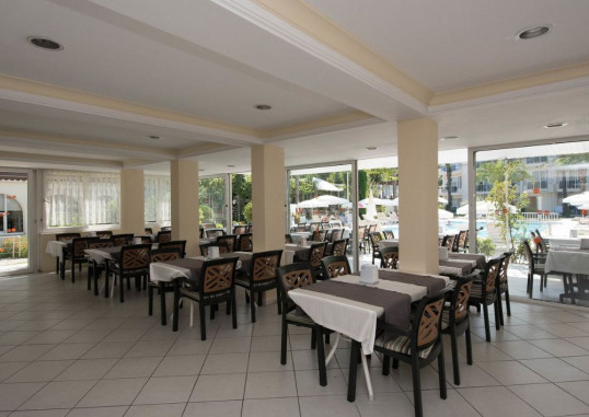 HOTEL GOLDEN SUN 24