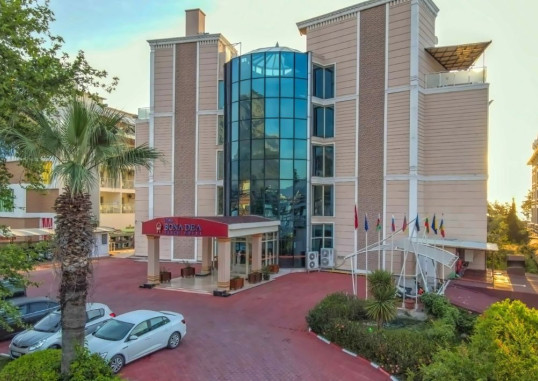 LIMS BONA DEA BEACH HOTEL 2