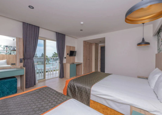 LIMS BONA DEA BEACH HOTEL 26