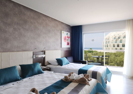 LONICERA WEST HOTEL 18