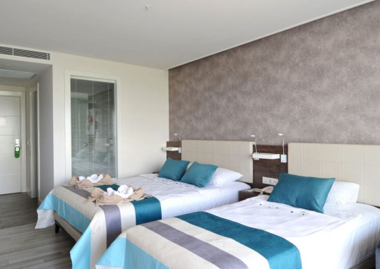 LONICERA WEST HOTEL 19