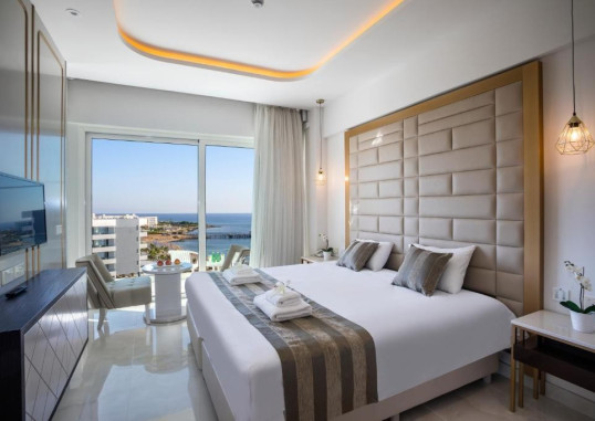 CONSTANTINOS THE GREAT BEACH 13
