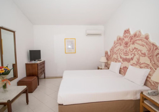 HOTEL APARTAMENTO DO GOLFE 4