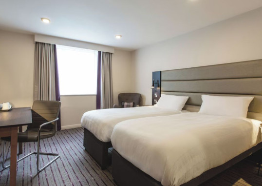 PREMIER INN NEWBRIDGE - EDINBURGH APT 3