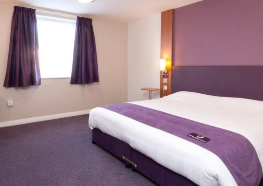 PREMIER INN NEWBRIDGE - EDINBURGH APT 4