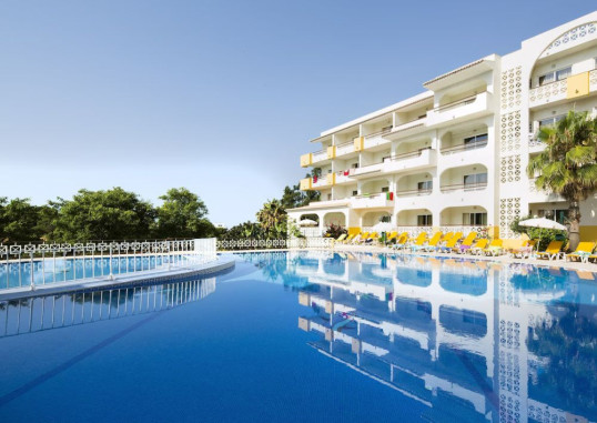 LUNA MIRAMAR CLUB 4