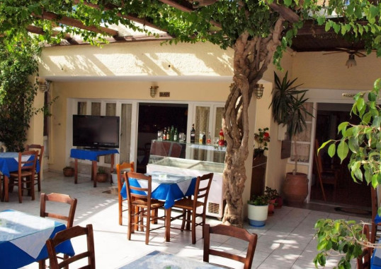 NARKISSOS HOTEL 2