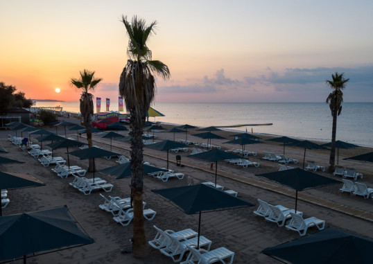 ADORA HOTEL & RESORT 82