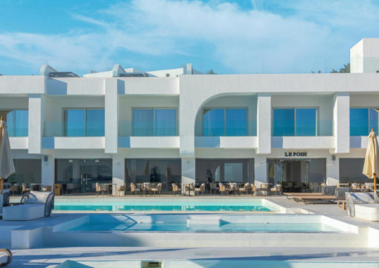POSH CLUB WHITE HILLS RESORT BY SUNRISE 4