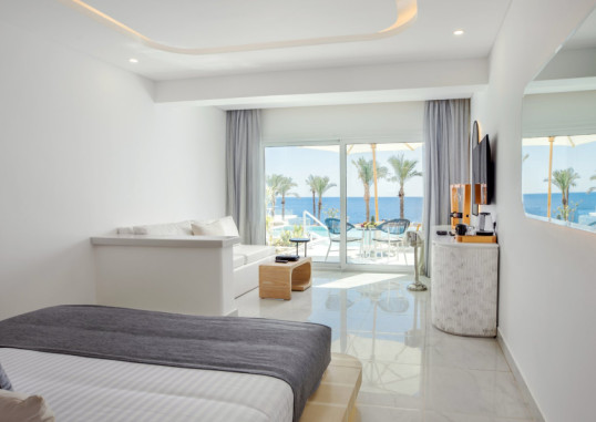 POSH CLUB WHITE HILLS RESORT BY SUNRISE 8