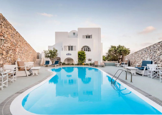 LAVAROCK VILLA 1