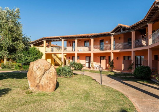 RESIDENCE BAIA DEI MIRTI 3