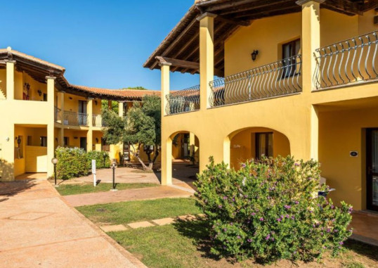 RESIDENCE BAIA DEI MIRTI 7
