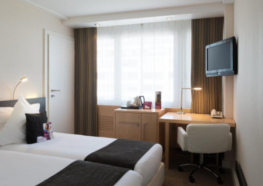 CROWNE PLAZA ZURICH 26