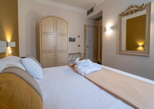 HOTEL VECCHIO BORGO 5