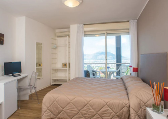 HOTEL BEL 3 3