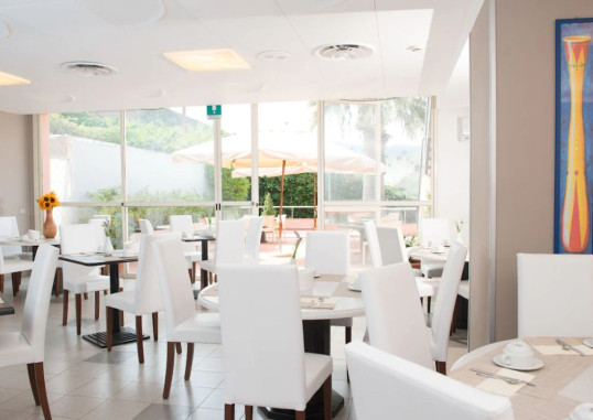 HOTEL BEL 3 12