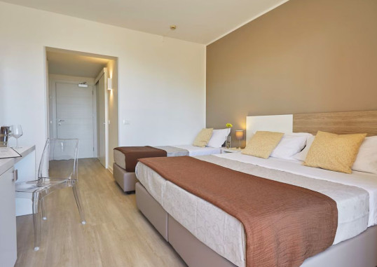 HOTEL BEL 3 22