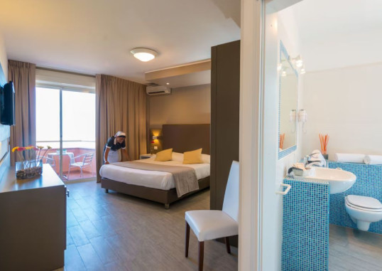 HOTEL BEL 3 31