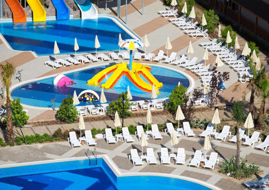 RAMADA RESORT LARA 1