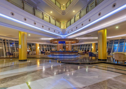 TRANSATLANTIK HOTEL & SPA 25