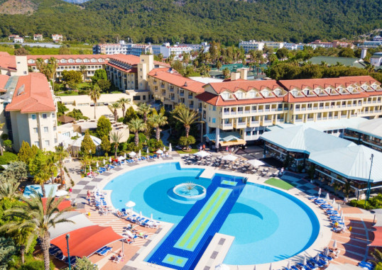 QUEENS PARK LE JARDIN RESORT 5