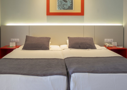 QUEENS PARK LE JARDIN RESORT 14
