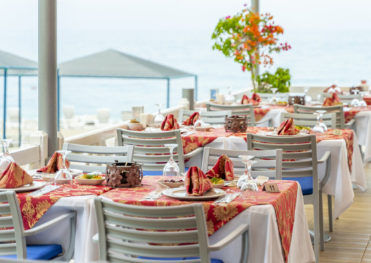 QUEENS PARK LE JARDIN RESORT 24