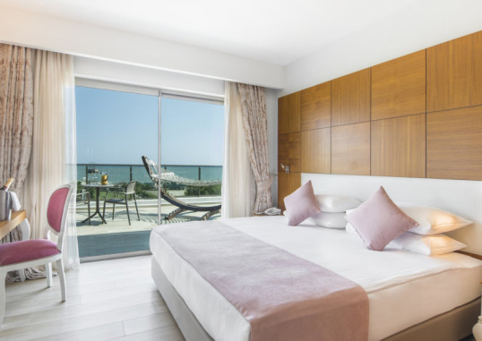 PORT NATURE LUXURY RESORT HOTEL & SPA 32
