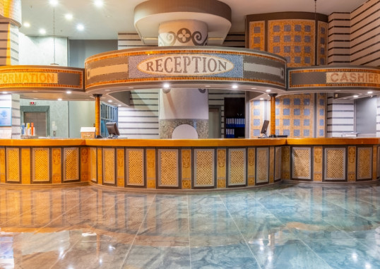 NOVA PARK HOTEL 22
