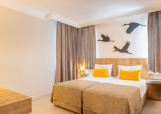 NOVA PARK HOTEL 29