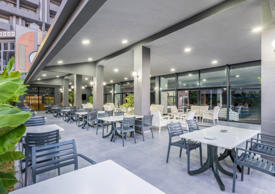 NOVA PARK HOTEL 38