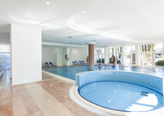 NOVA PARK HOTEL 64