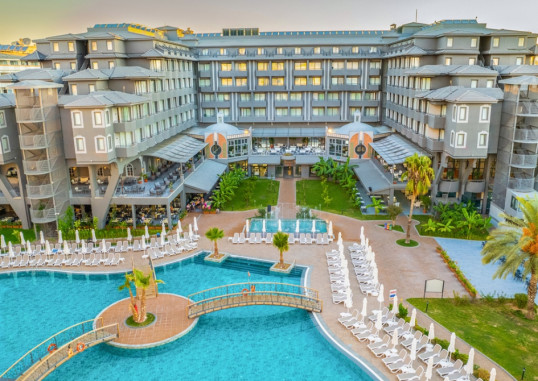 NOVA PARK HOTEL 66