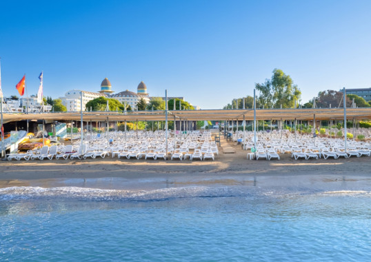 NOVA PARK HOTEL 73
