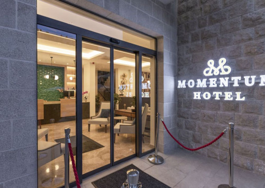 HOTEL MOMENTUM BY AYCON 7